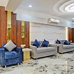 Fabhotel Elite Residency