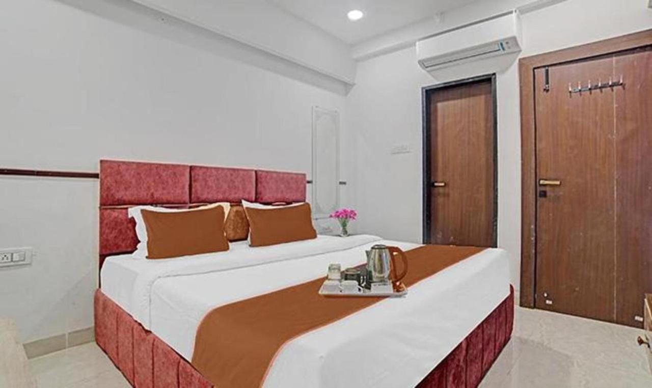 Fabhotel Elite Residency 3*